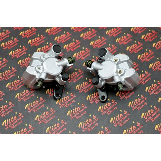 2 x Yamaha Banshee front brake calipers brakes & new pads left + right SILVER